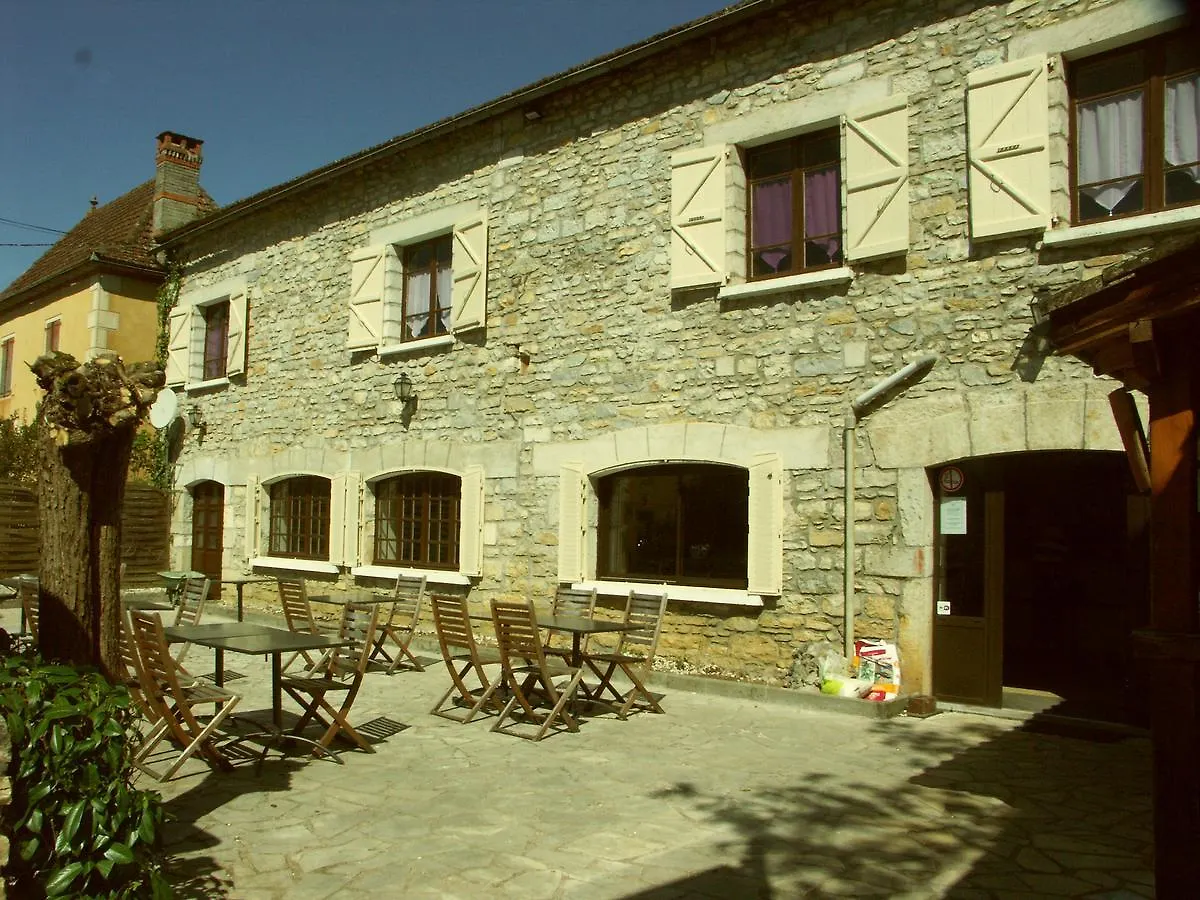 לינה וארוחת בוקר Brengues Cote Falaises